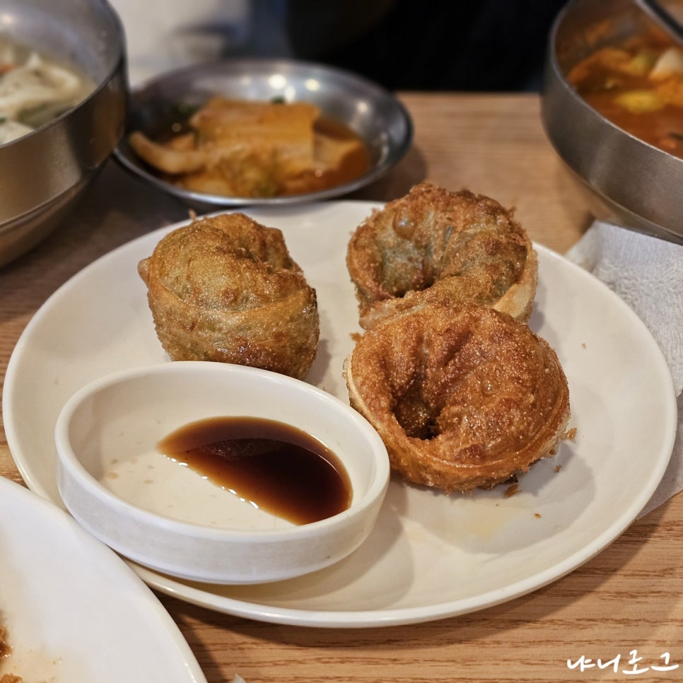 황기순의 손칼국수&왕돈까스 JnK디지털점 사진 7