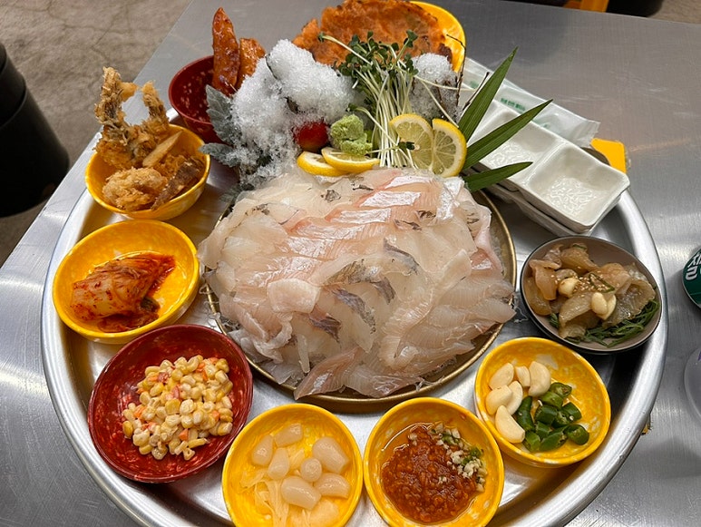 구팔수산 이미지