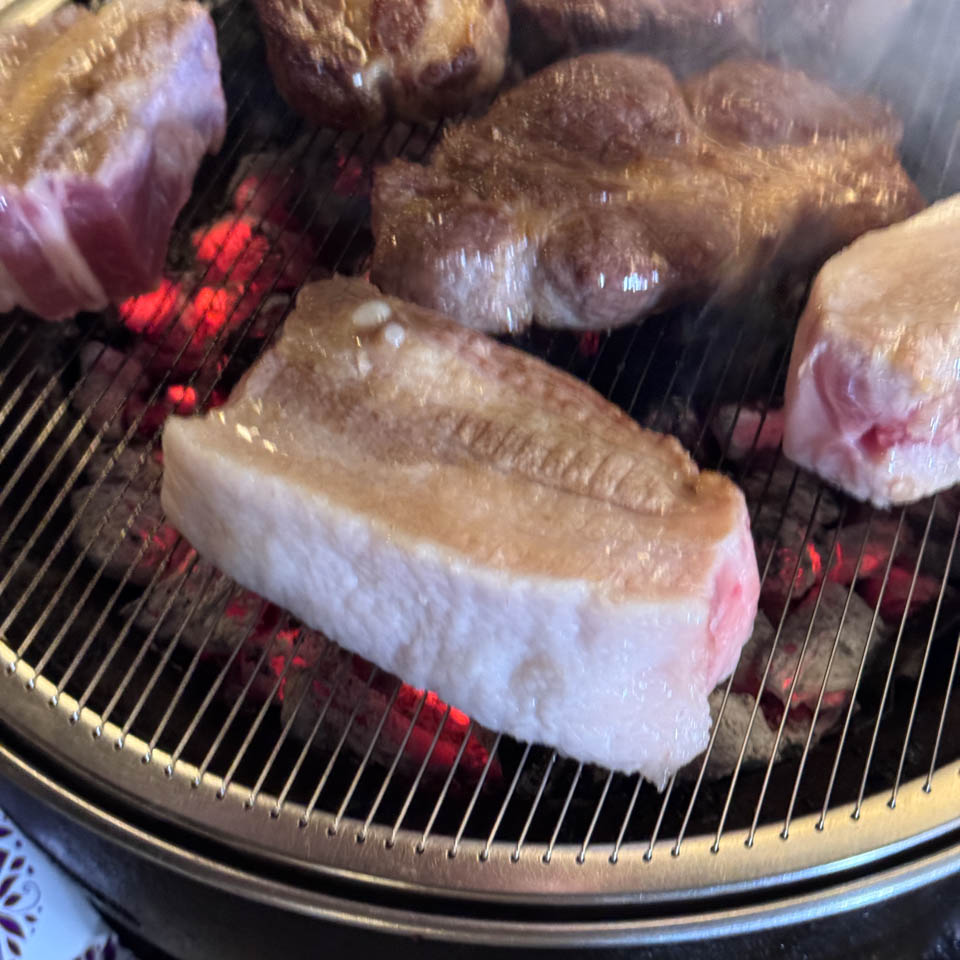 육품 이미지