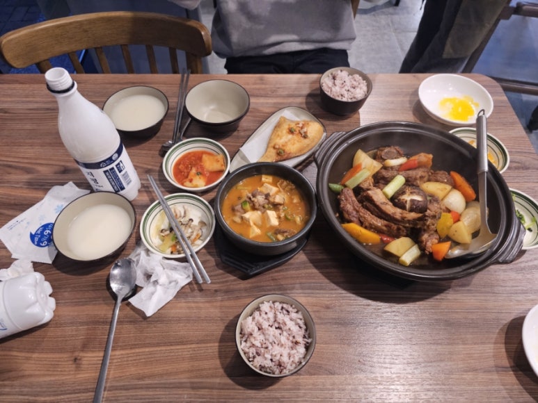 나봄식당 이미지