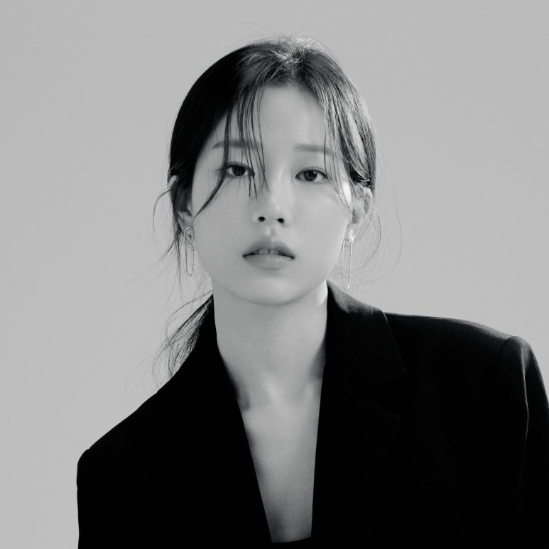 Cooing 쿠잉 이미지