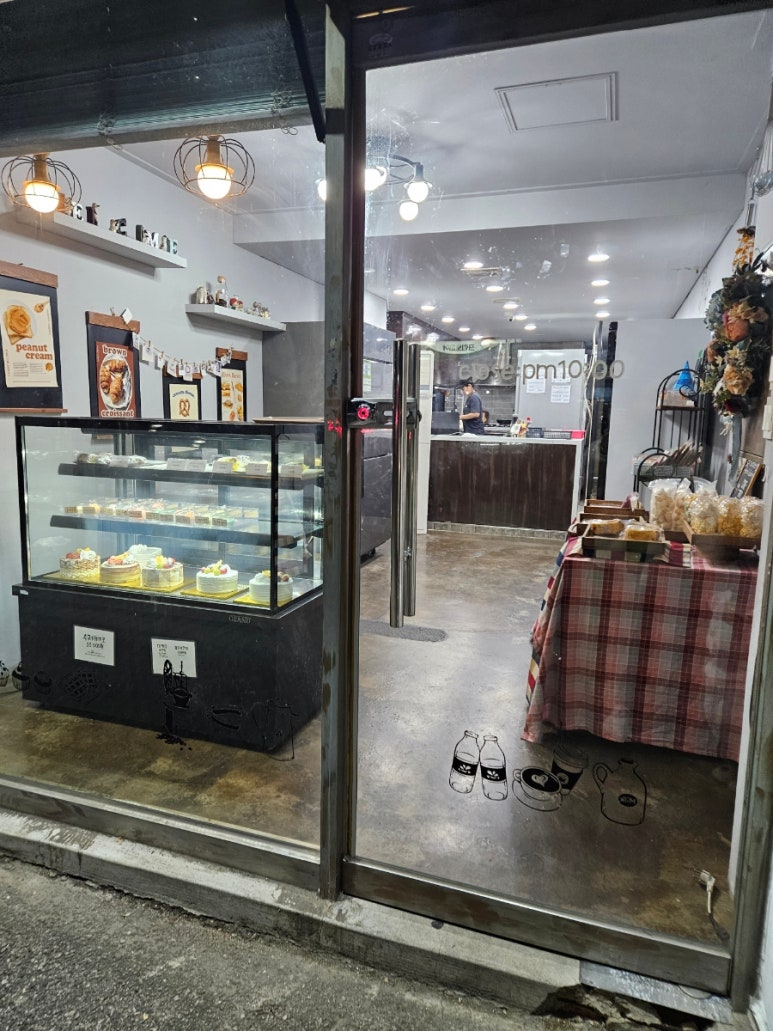 슈아 케이크&디저트 이미지