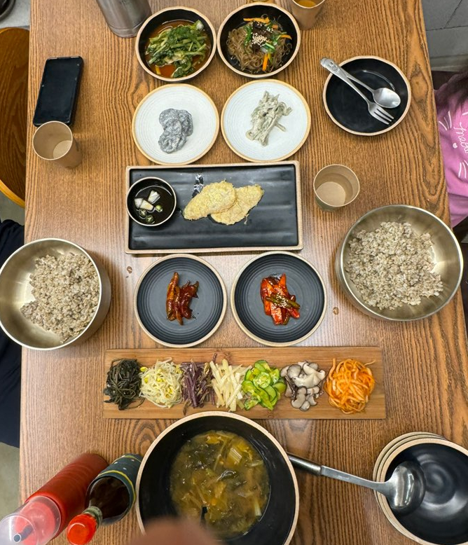 이삭보리밥 이미지