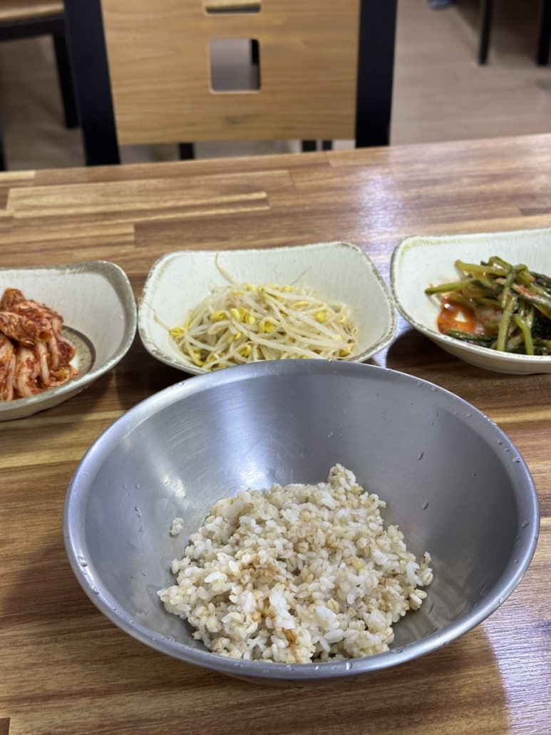 찬이네칼국수 이미지
