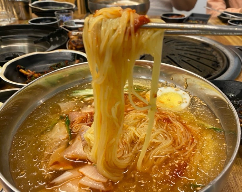 맛나춘하추동밀면 이미지