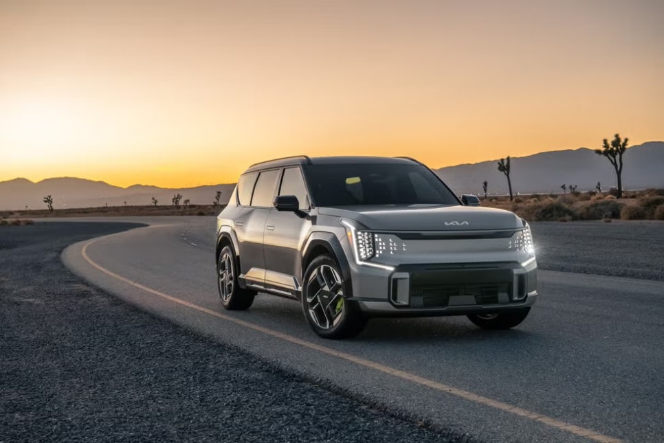 2026 기아 EV9 GT와 고성능 패밀리 전기 SUV "가격이 문제일뿐" 이미지 8