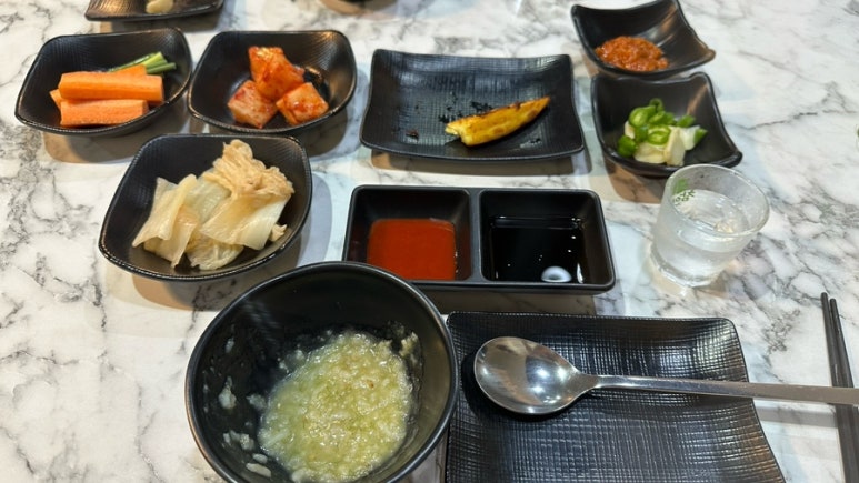 회뜨는친구 이미지