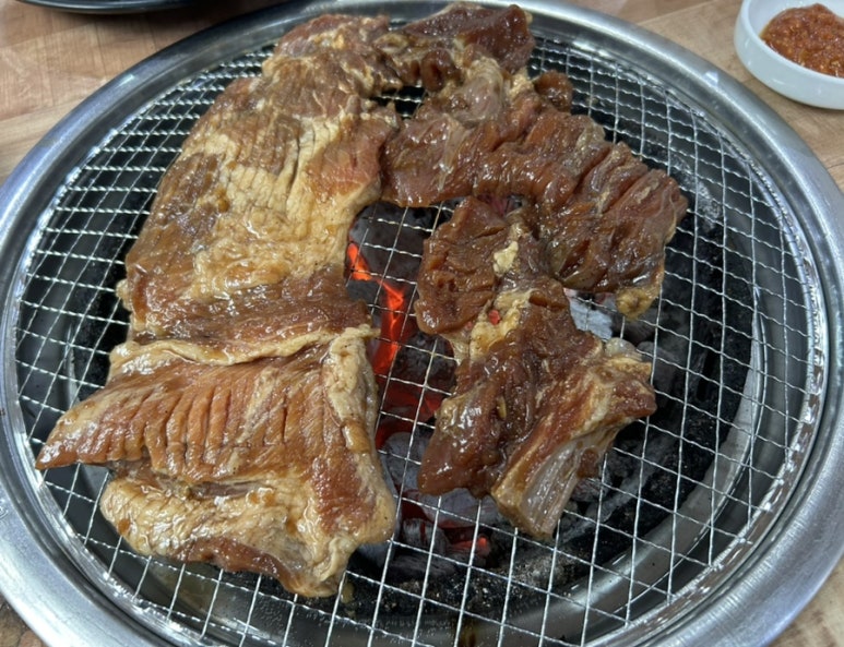 백산숯불갈비 이미지