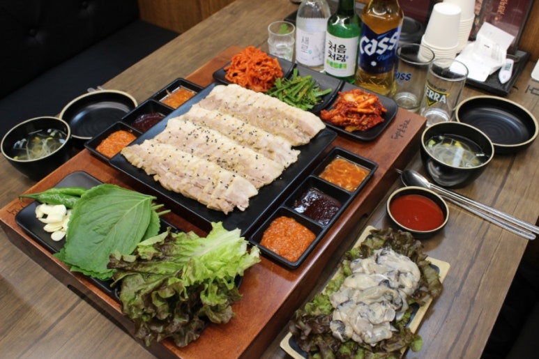 귀한족발 이미지