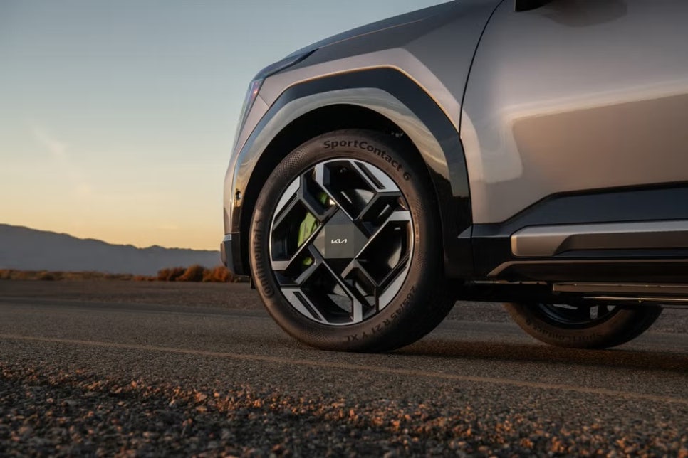 2026 기아 EV9 GT와 고성능 패밀리 전기 SUV "가격이 문제일뿐" 이미지 6