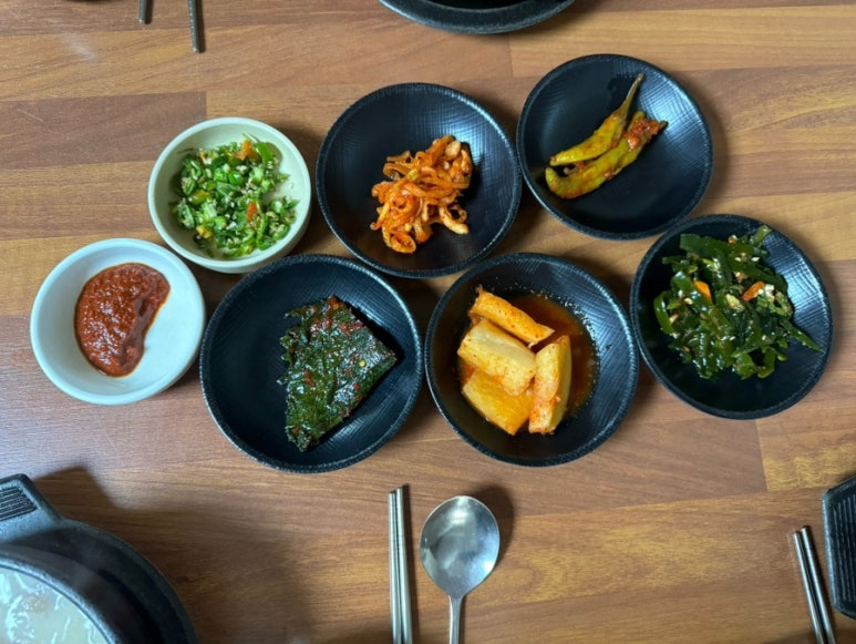 온산뚝배기 이미지