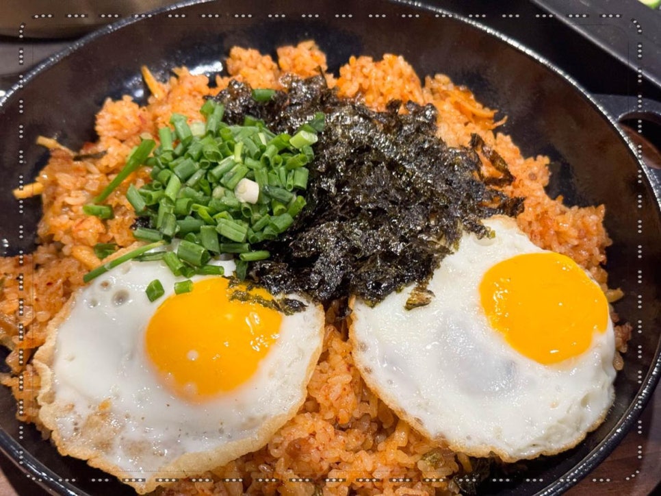 숯불지리산흑돼지 이미지