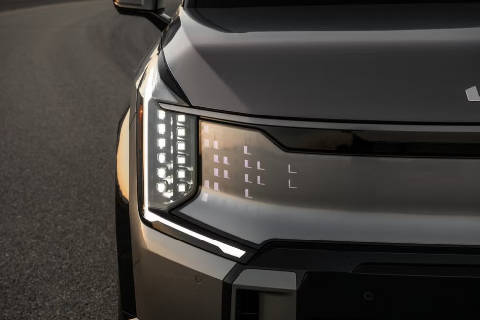 2026 기아 EV9 GT와 고성능 패밀리 전기 SUV "가격이 문제일뿐" 이미지 5