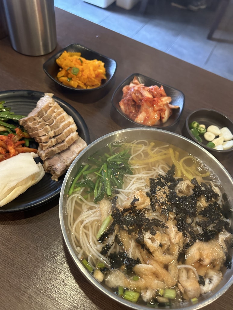 무아국수보쌈 이미지
