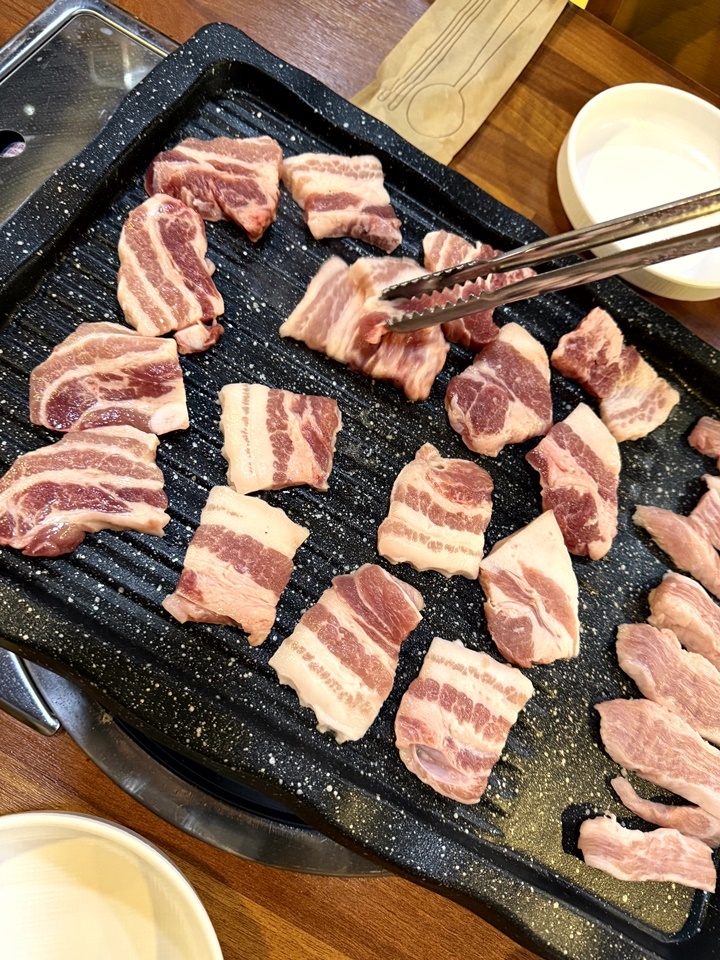 미소돼지식당 이미지