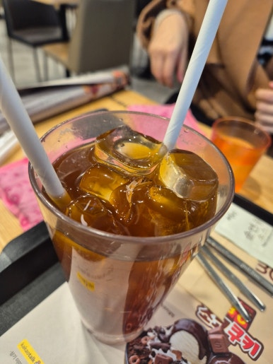 명동아울렛 이미지