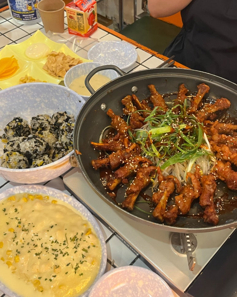 윤이불닭발 이미지