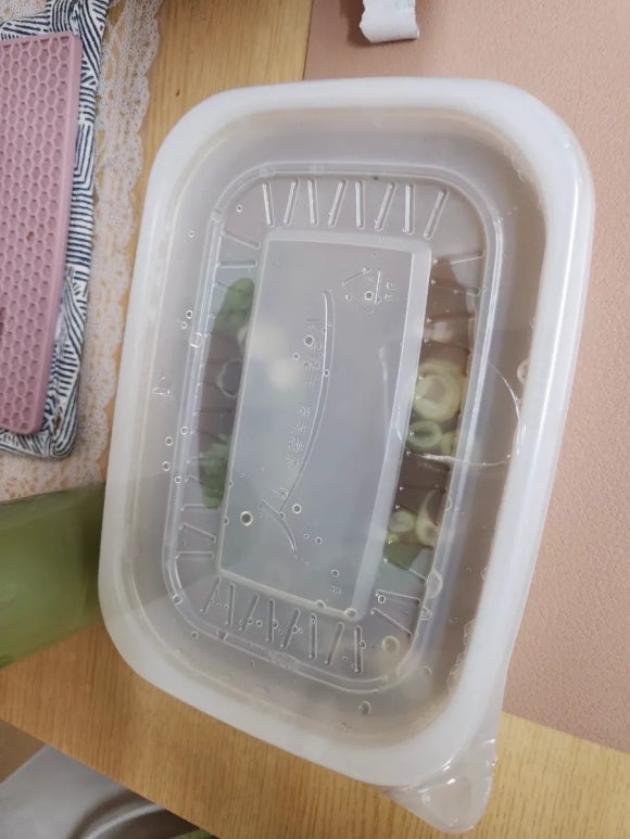 김밥먹는백설공주 이미지