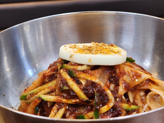경주밀면 이미지