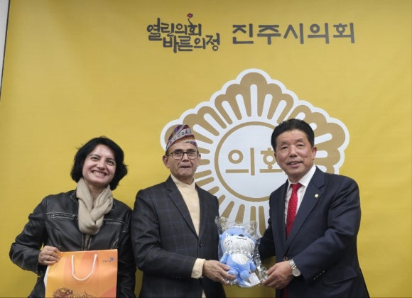 대한국제교류 이미지