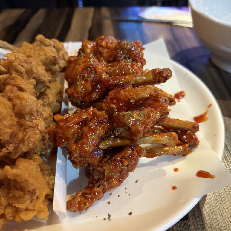 닭강정만난오리날개 이미지