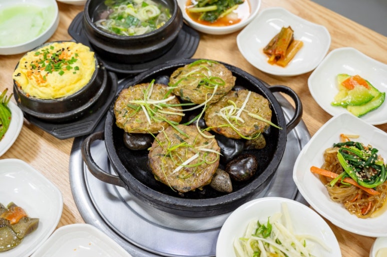 보성녹차떡갈비보성녹돈특미관 이미지