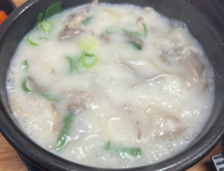 영천 얼큰 돼지국밥 이미지