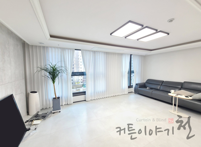 커튼이야기천-세종전시장 이미지