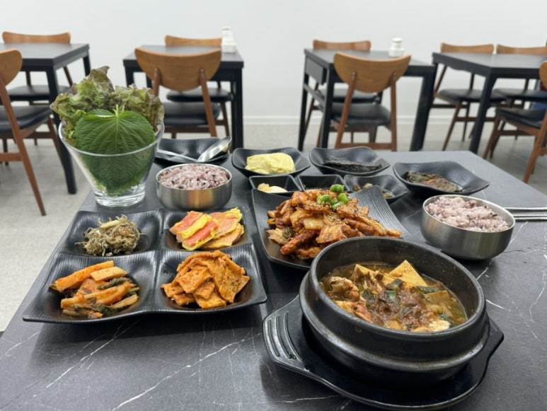 맛깔손두루치기 이미지