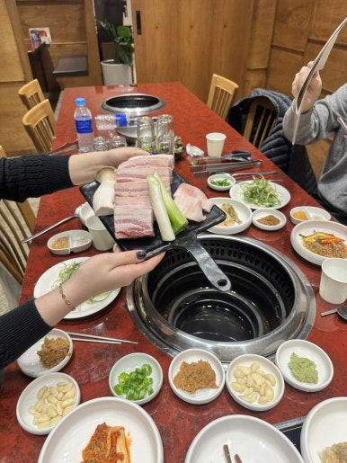 나혜야고기먹자 이미지