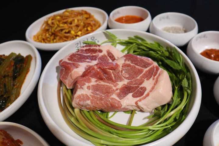 고기폭탄김치찜 이미지