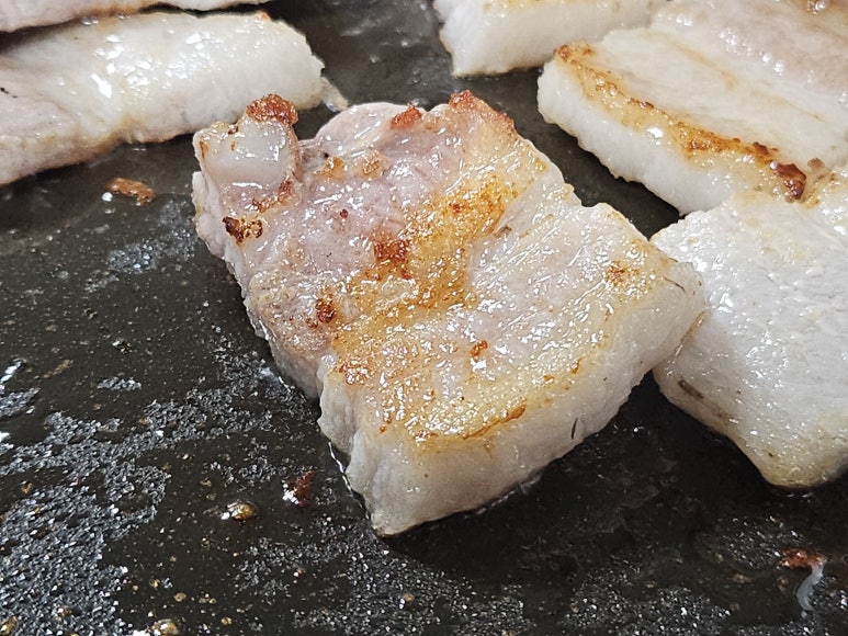 명성한우삼겹살 이미지