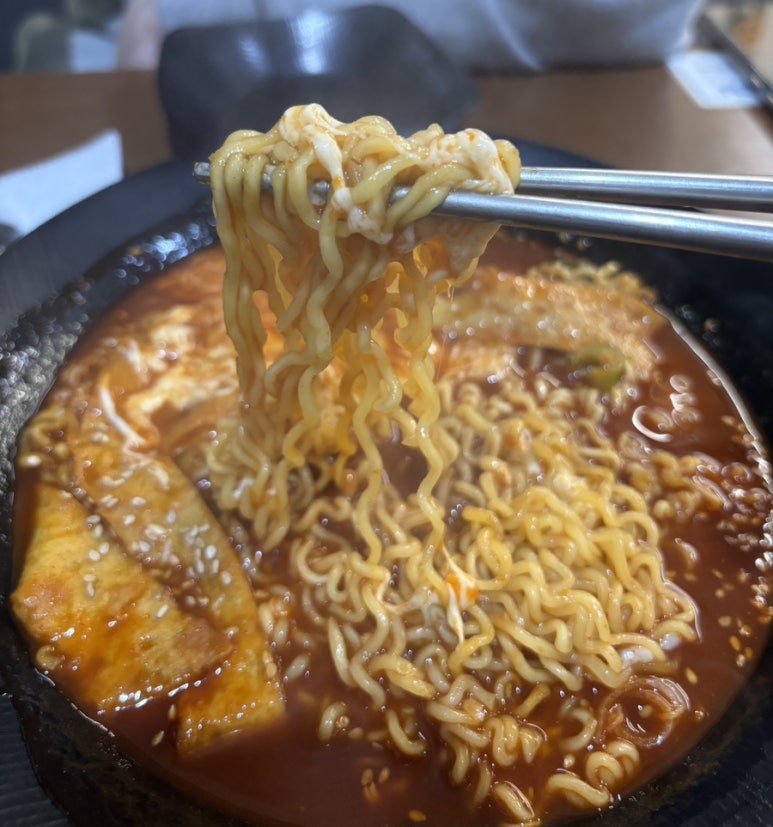 청춘꼬마김밥앤떡볶이 이미지