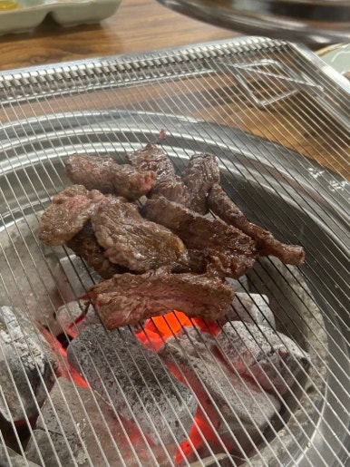 한우일번지X규이치 이미지
