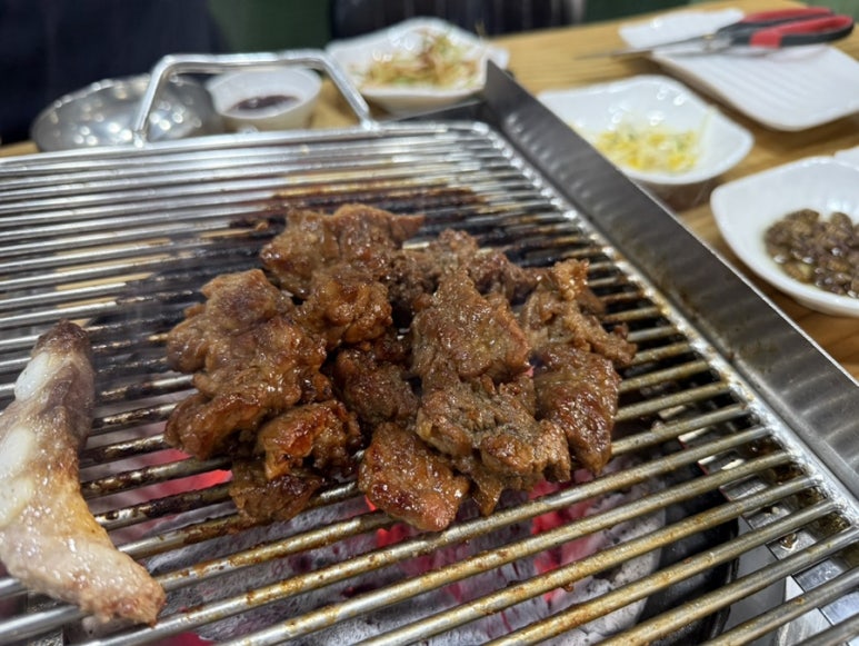 금동참숯화로구이 이미지