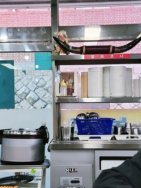 가정식백반칼국수 이미지
