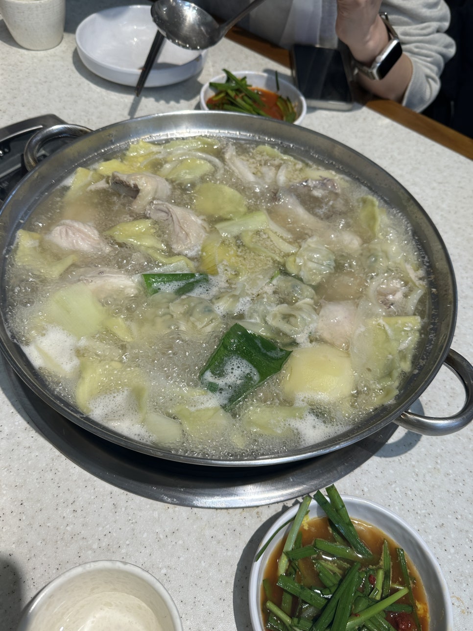 방배본가닭한마리 이미지