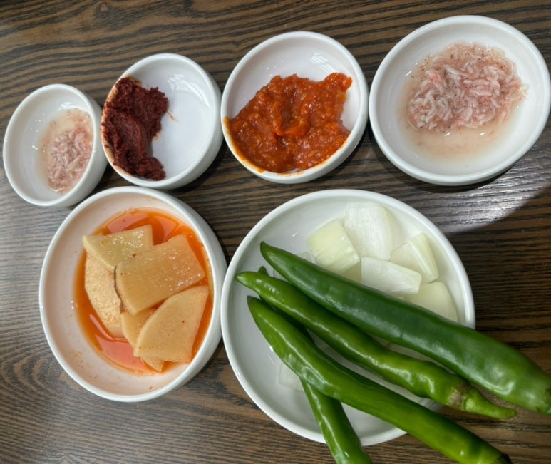 자모산 순대국 이미지