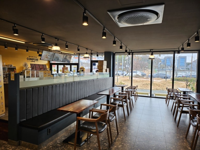 컴포즈커피김천산업단지점 이미지
