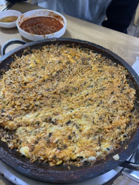 돌솟해물뼈찜 이미지