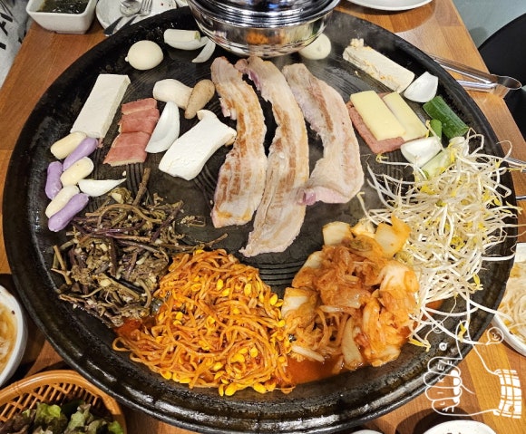 60판왕뚜껑삼겹살 이미지