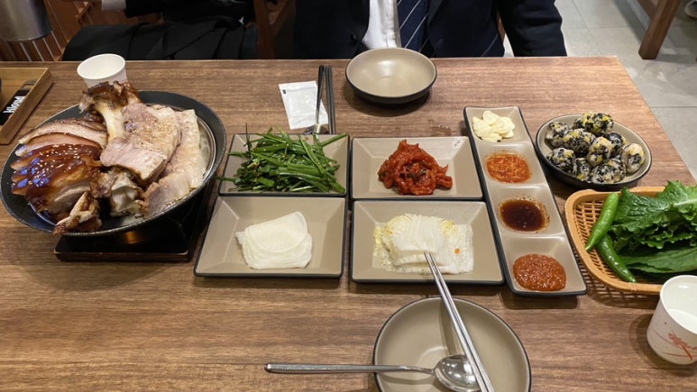 나무오향족발 이미지