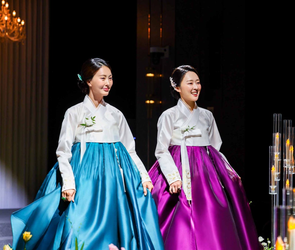 한복옷깃 이미지