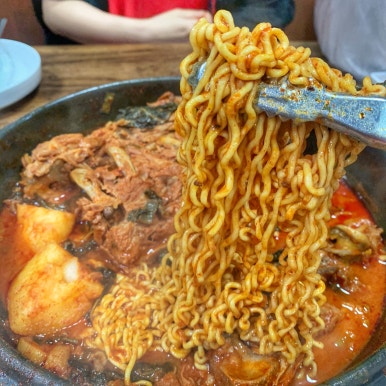 청년감자탕 이미지