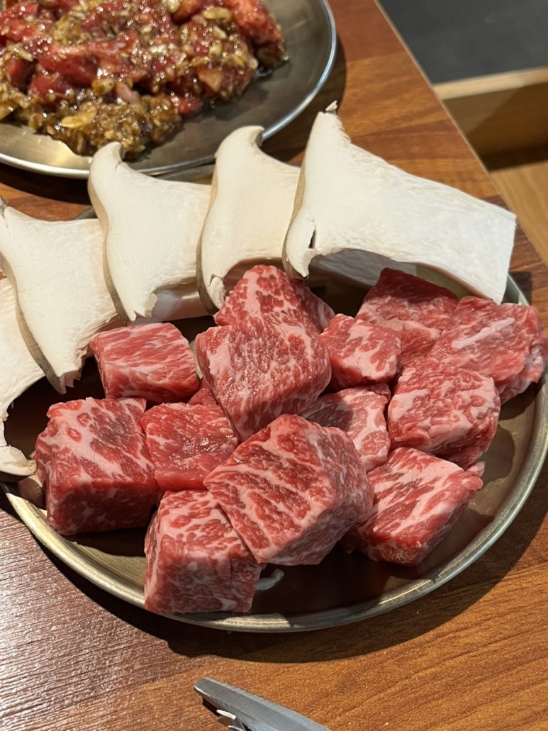 장산숯불소고기 이미지