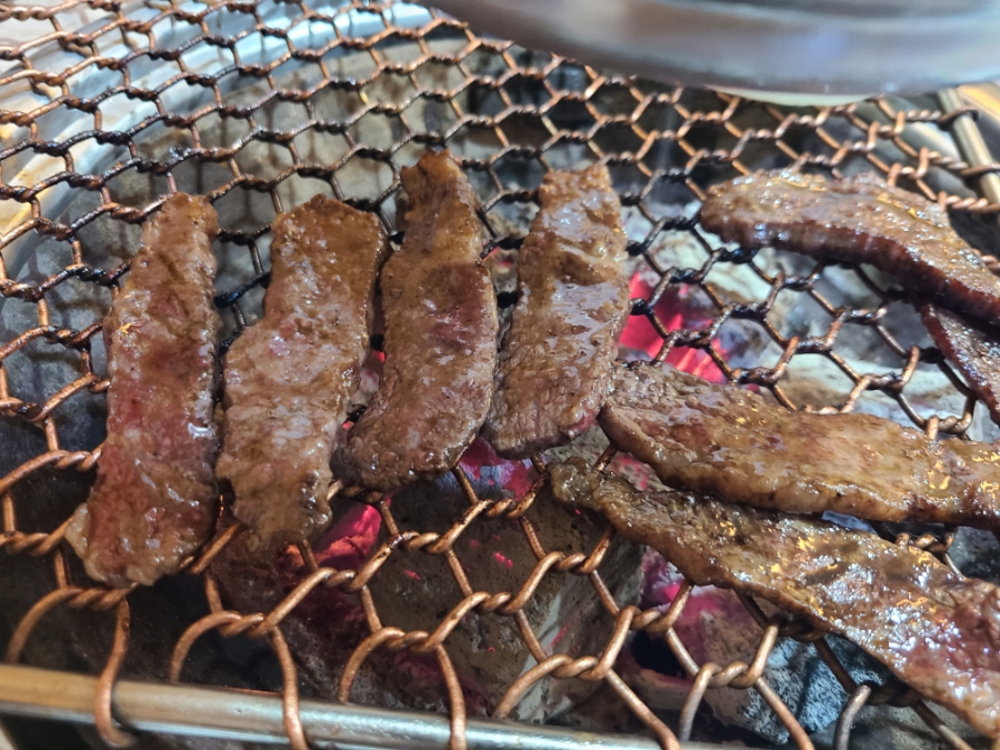명품참숯화로구이 이미지