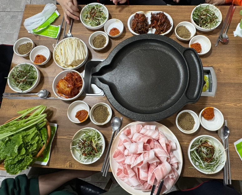 곤이네대패삼겹살 이미지