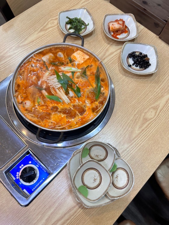 낙지마당동태탕찜 이미지