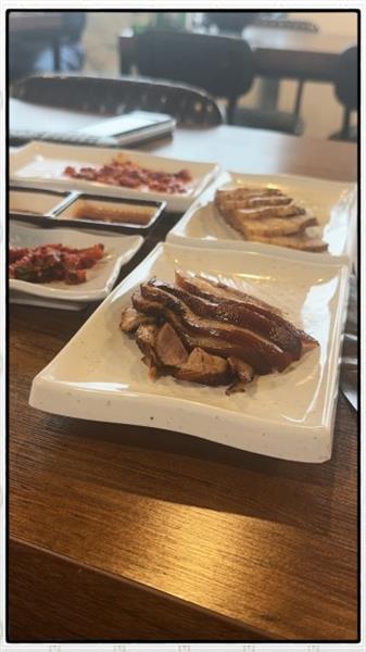 동네맛집족발 이미지