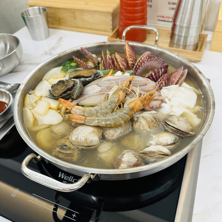 해물칼국수 이미지